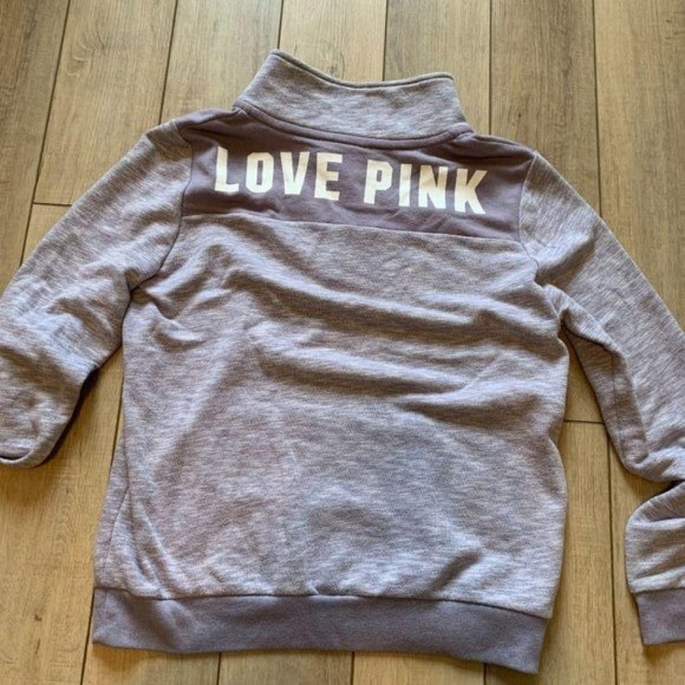 Victoria's Secret PINK Lilac / Lavender Pullover Sweatshirt Womens Size Small - Picture 2 of 10